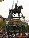 Reiterdenkmal kehrt zurueck auf dem Heumarkt P73